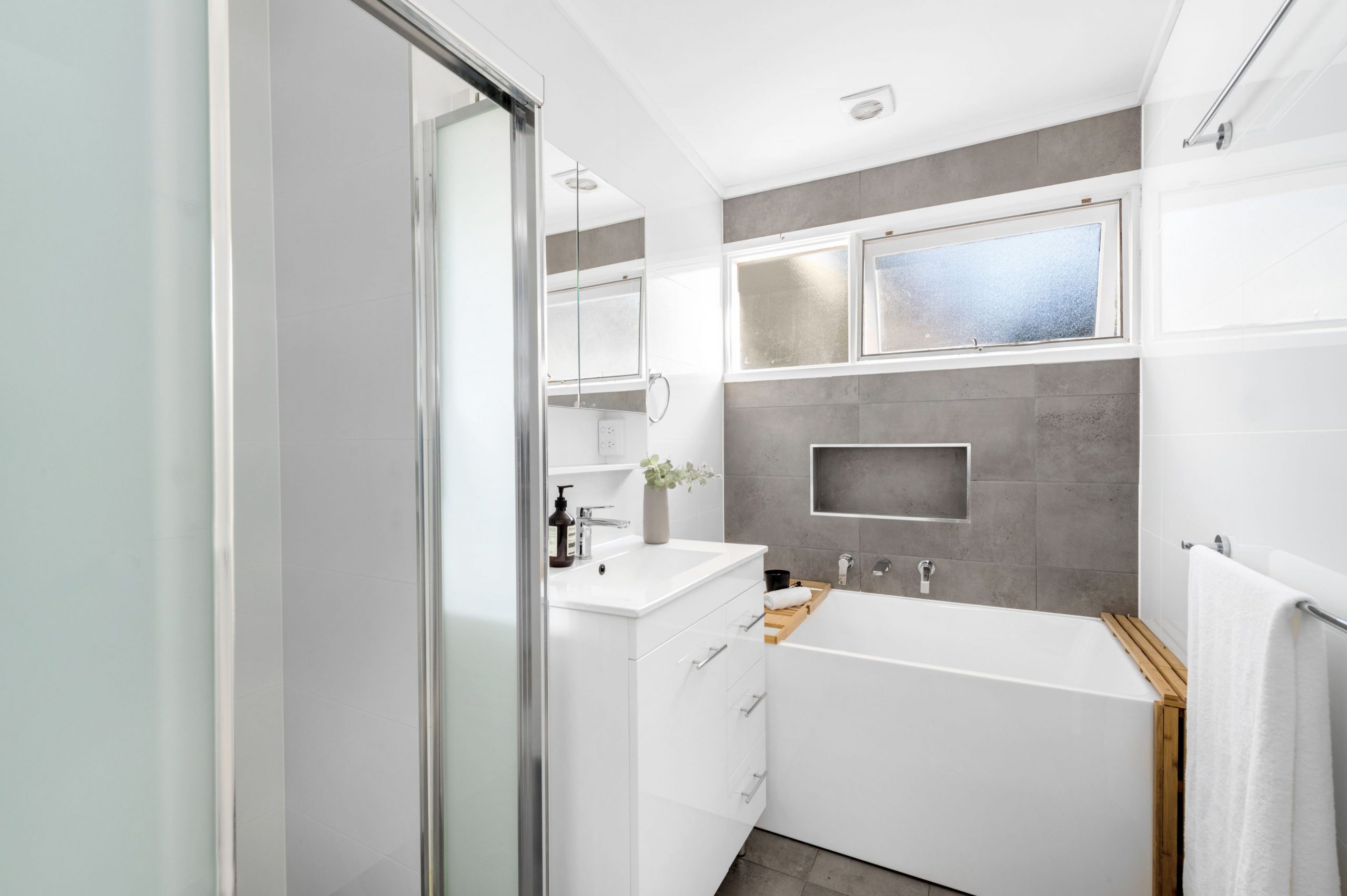 98 Bellevue Road, Figtree - Thumbnail 5