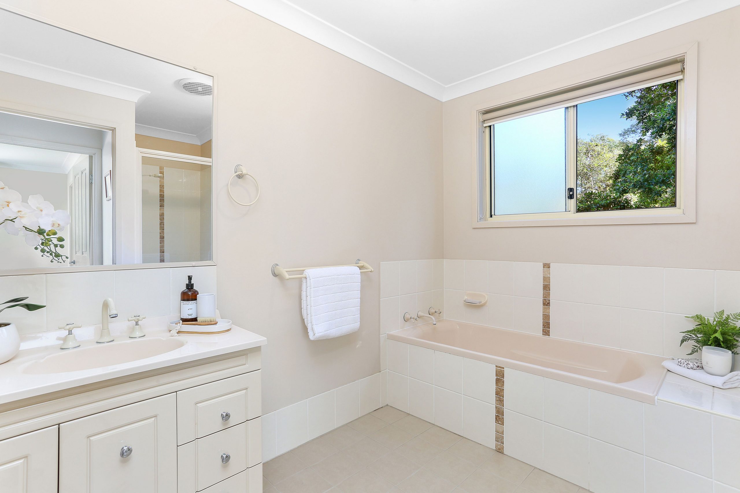 18 O'Briens Lane, Figtree - Thumbnail 3