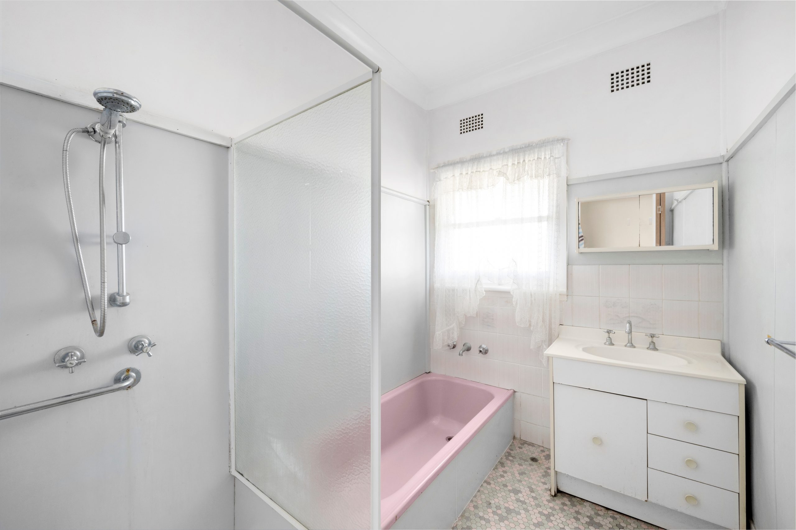 19 Balfour Street, Fairy Meadow - Thumbnail 7