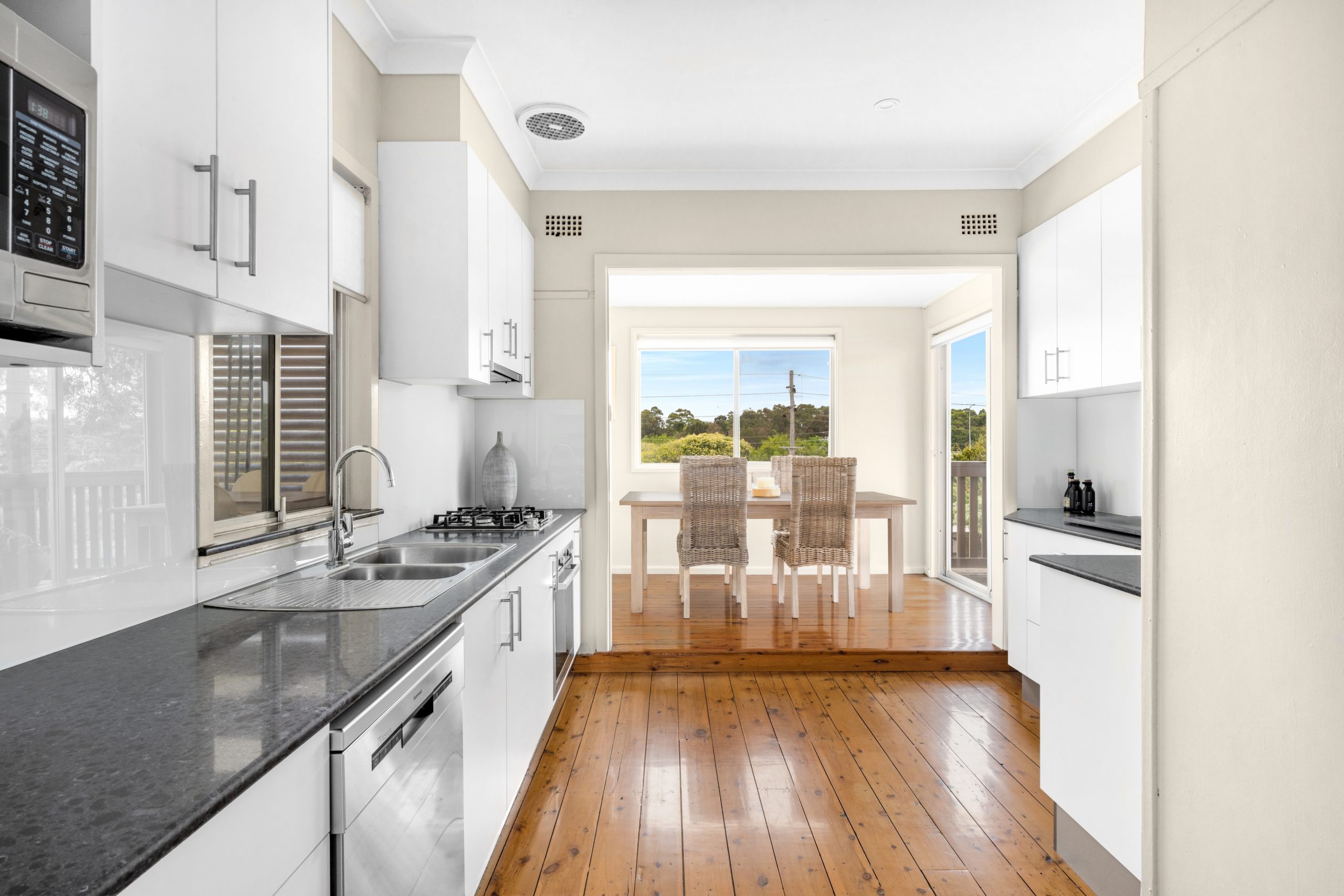 79 Taronga Avenue, Mount Saint Thomas - Thumbnail 5
