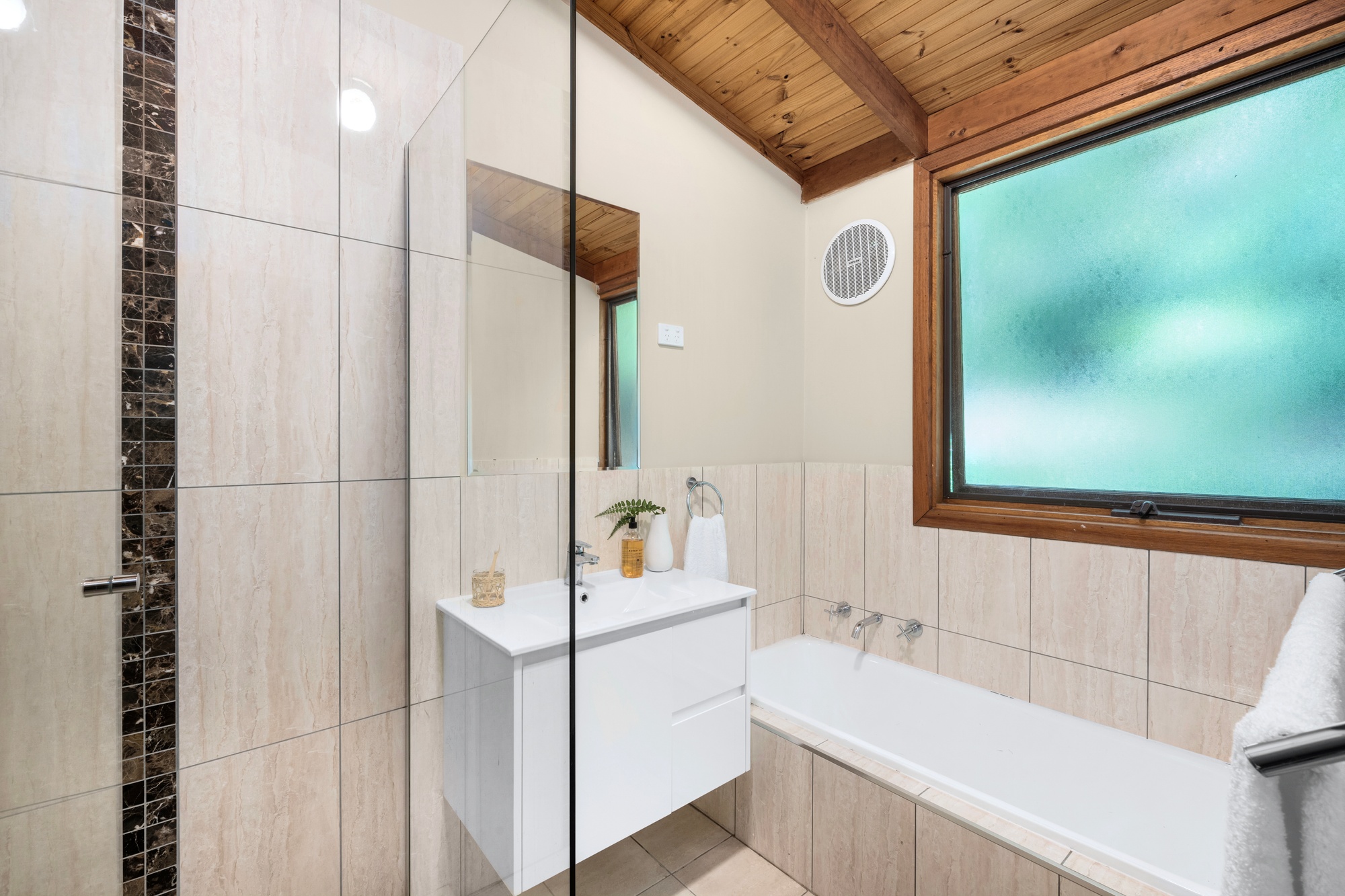 257 Cordeaux Road, Mount Kembla - Thumbnail 6