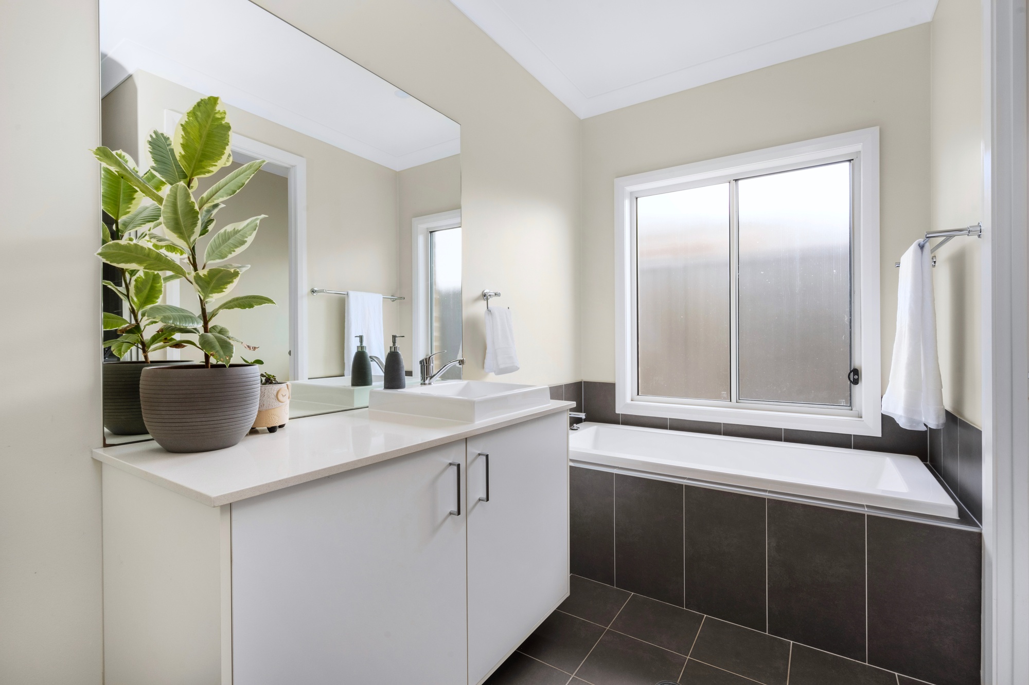 19 Hobbs Street, Horsley - Thumbnail 5