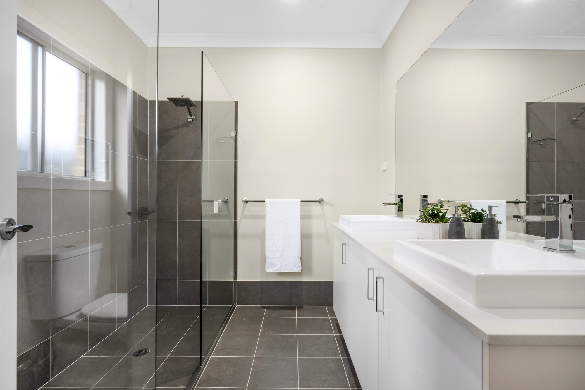 19 Hobbs Street, Horsley - Thumbnail 7