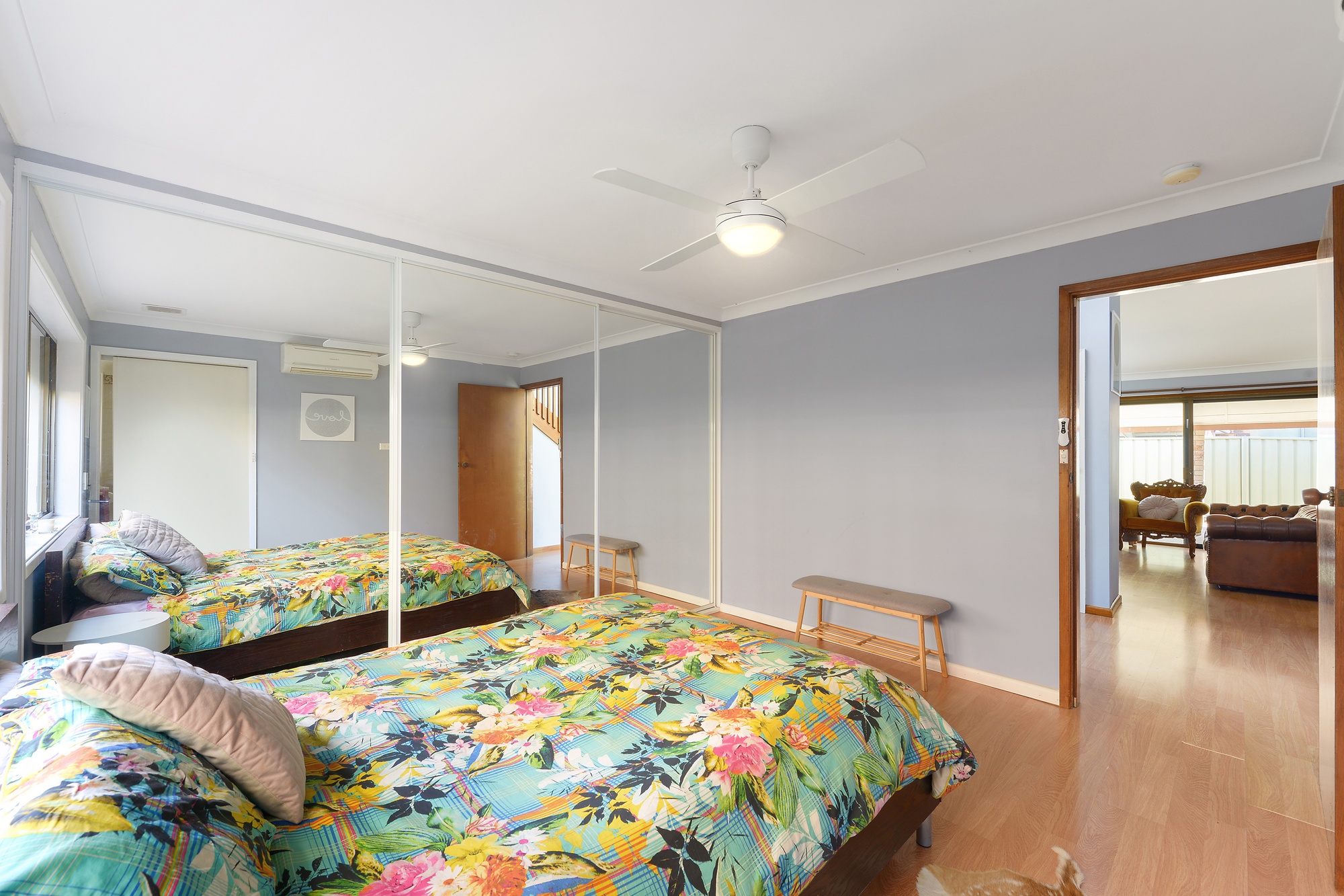 5 Highview Drive, Farmborough Heights - Thumbnail 2