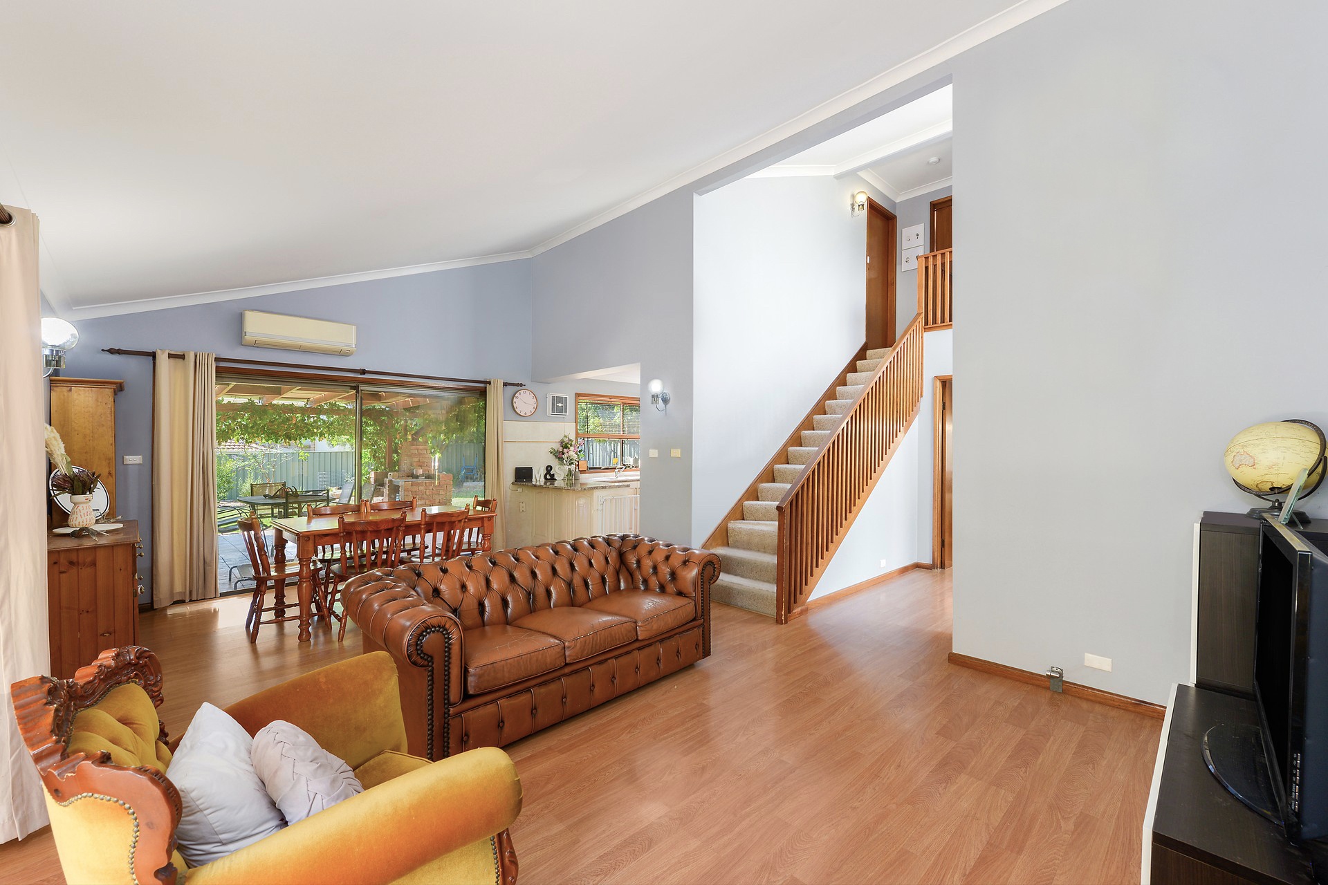 5 Highview Drive, Farmborough Heights - Thumbnail 6