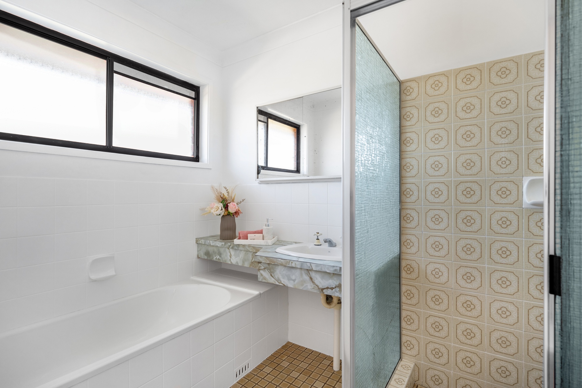 7 Burgess Avenue, Figtree - Thumbnail 2