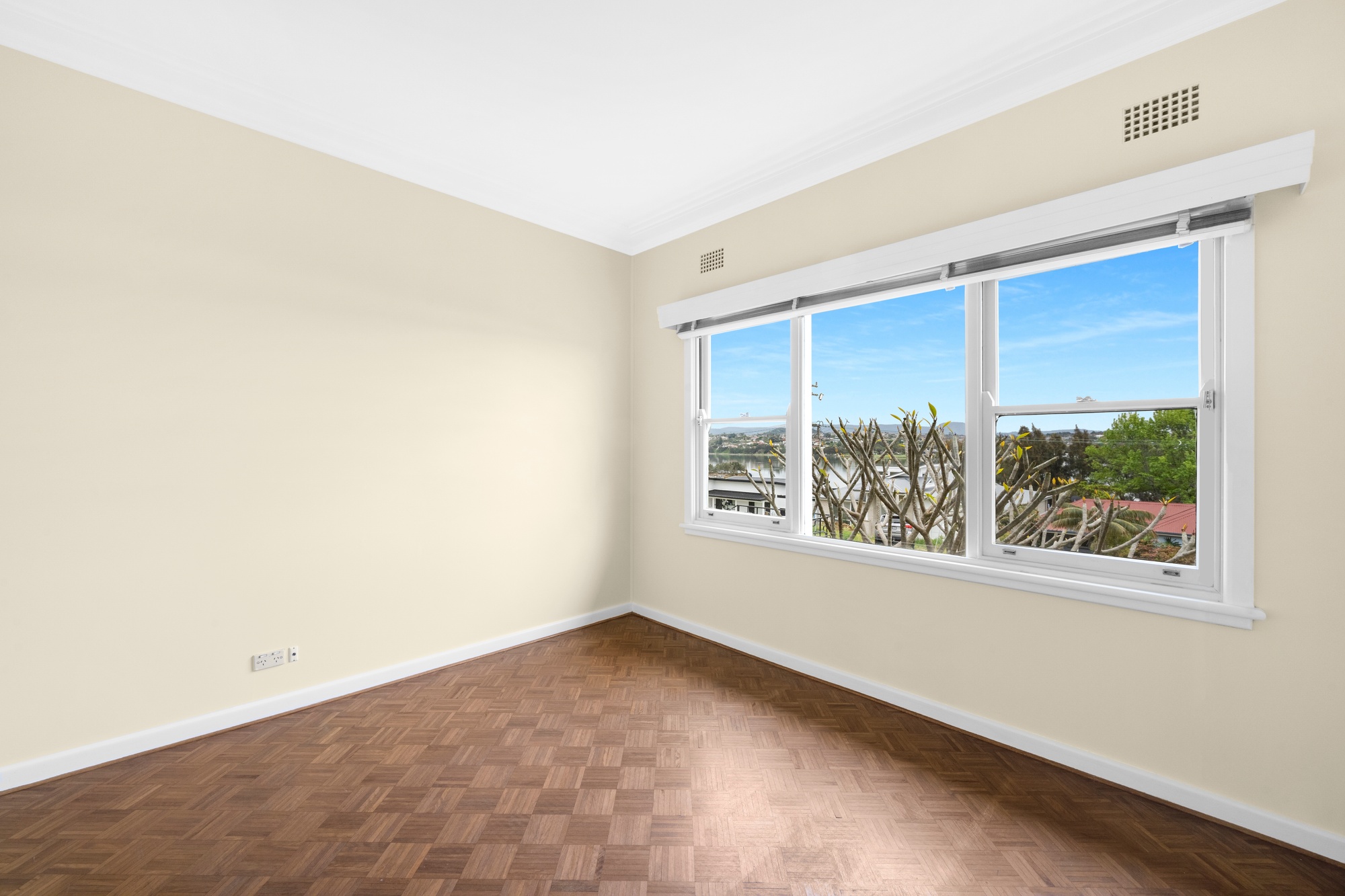 113 Lakeview Parade, Primbee - Thumbnail 5