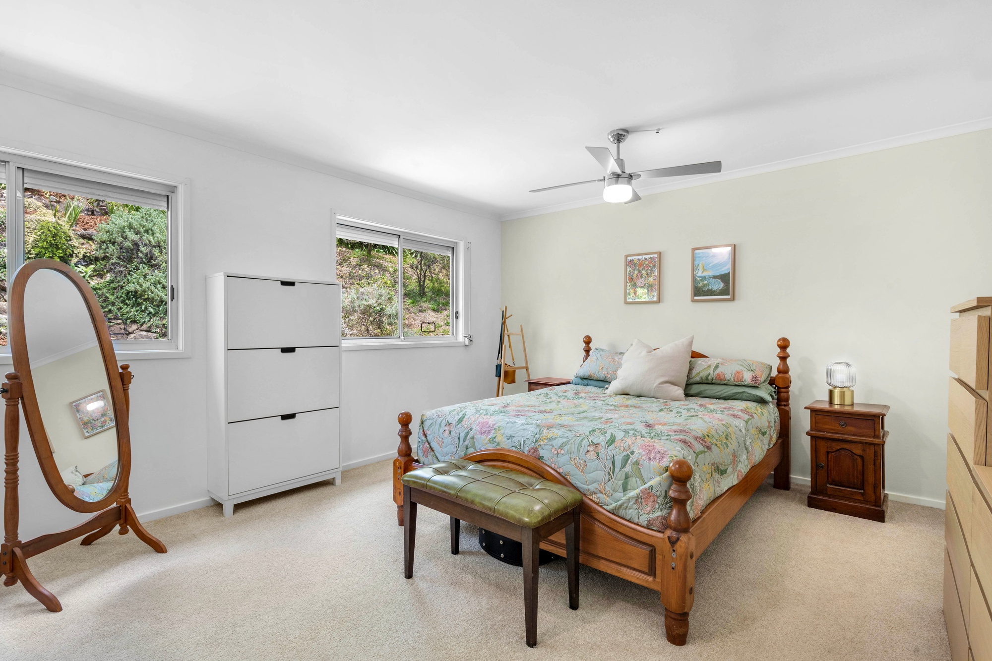 86 Iola Avenue, Farmborough Heights - Thumbnail 8
