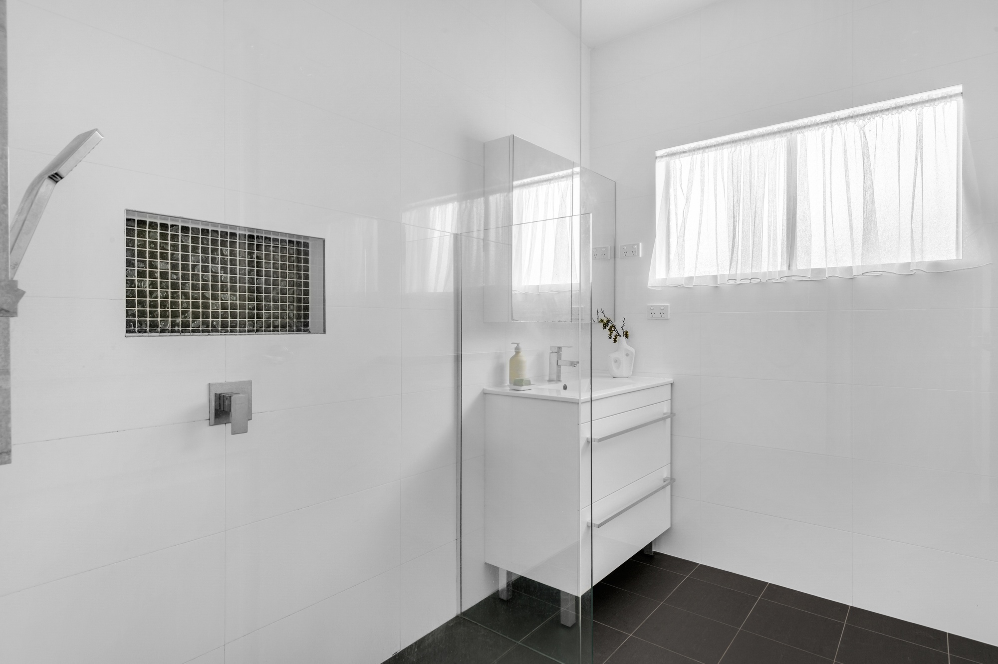 25 Langson Avenue, Figtree - Thumbnail 4