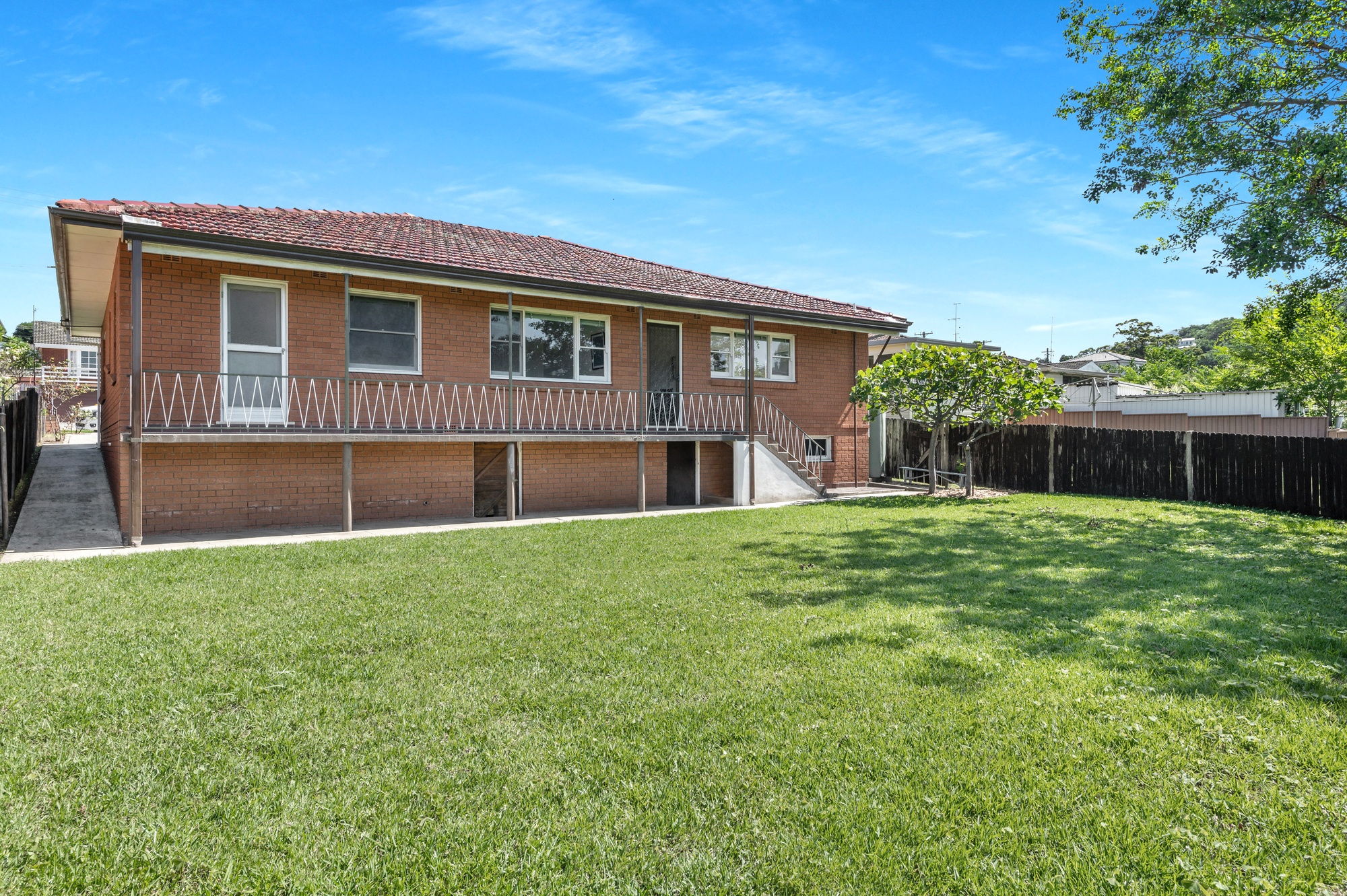 30 Alandale Avenue, Figtree - Thumbnail 2