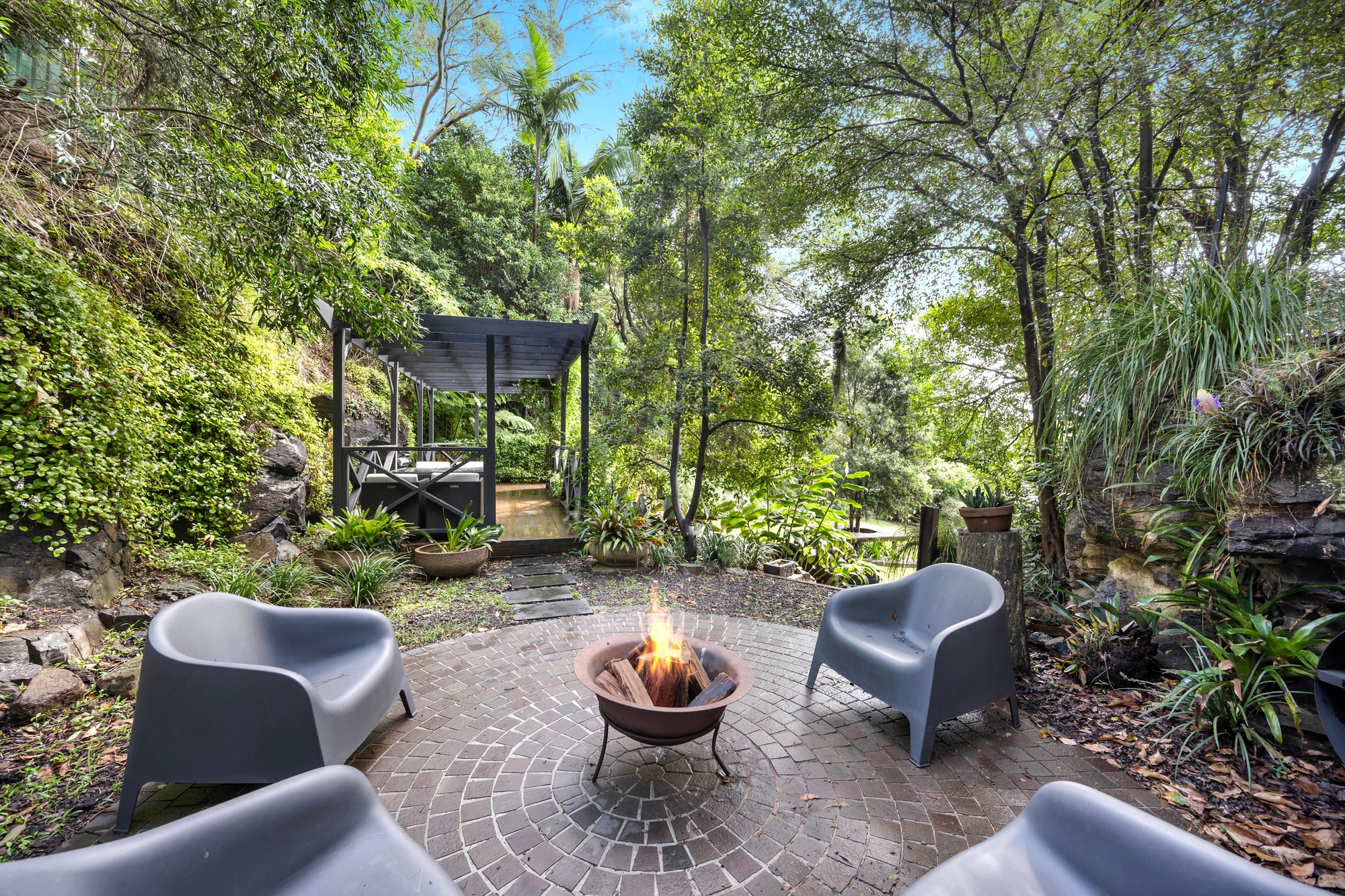 44-46 Risley Road, Figtree - Thumbnail 2