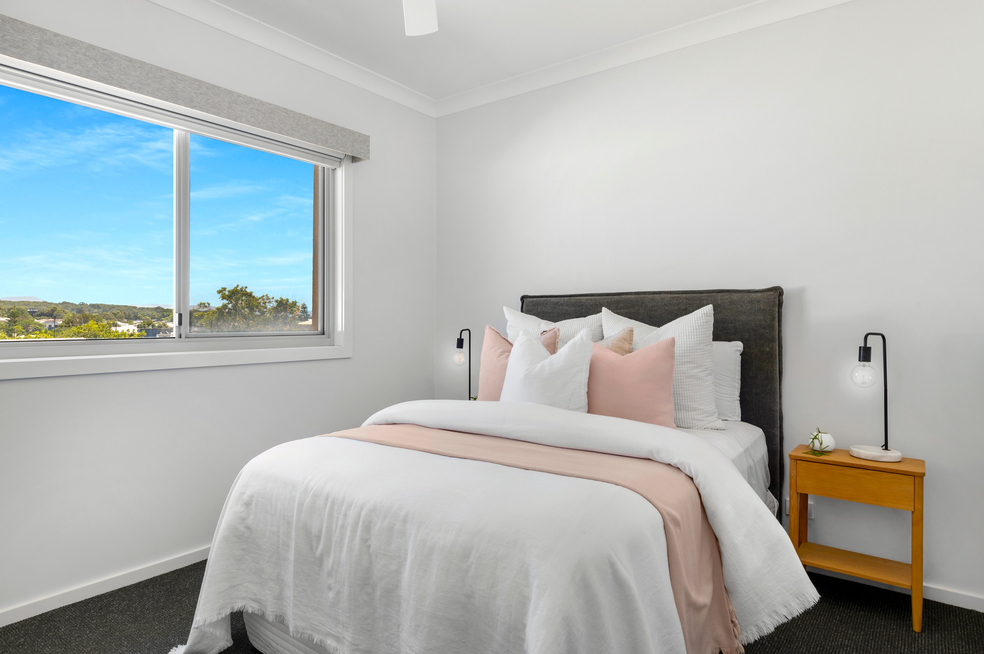 12 Shallows Drive, Shell Cove - Thumbnail 3