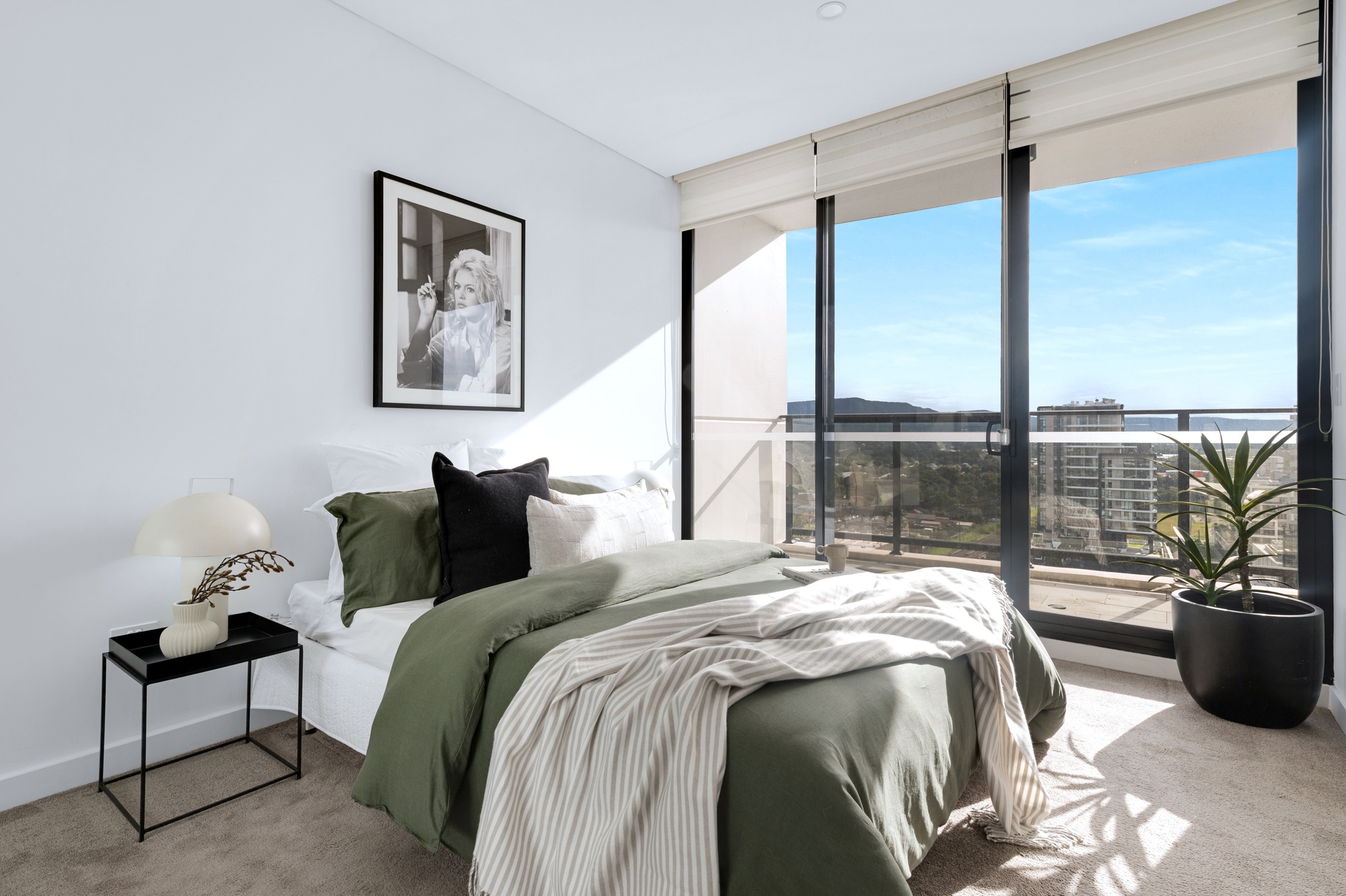 903/15 Railway Parade, Wollongong - Thumbnail 4