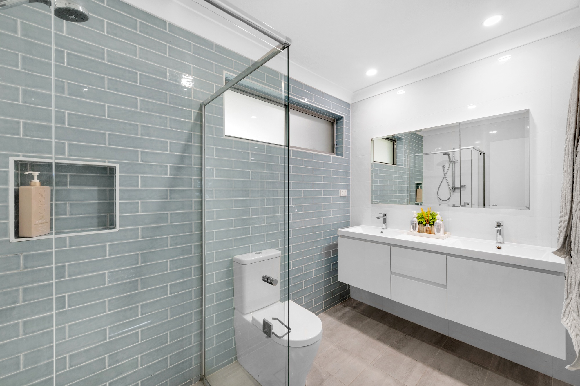 2 McDonough Avenue, Figtree - Thumbnail 2