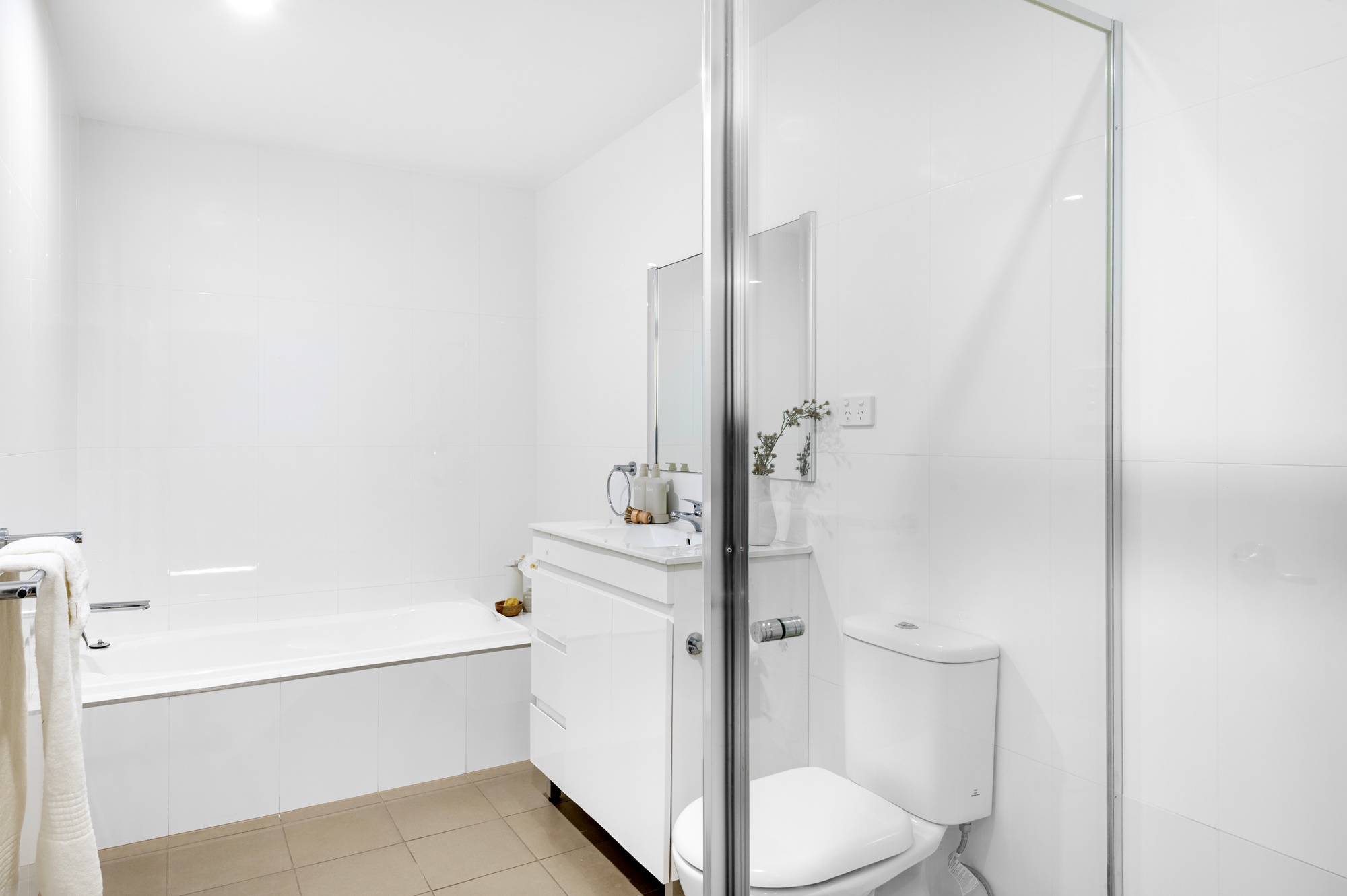 61/22 Gladstone Avenue, Wollongong - Thumbnail 5