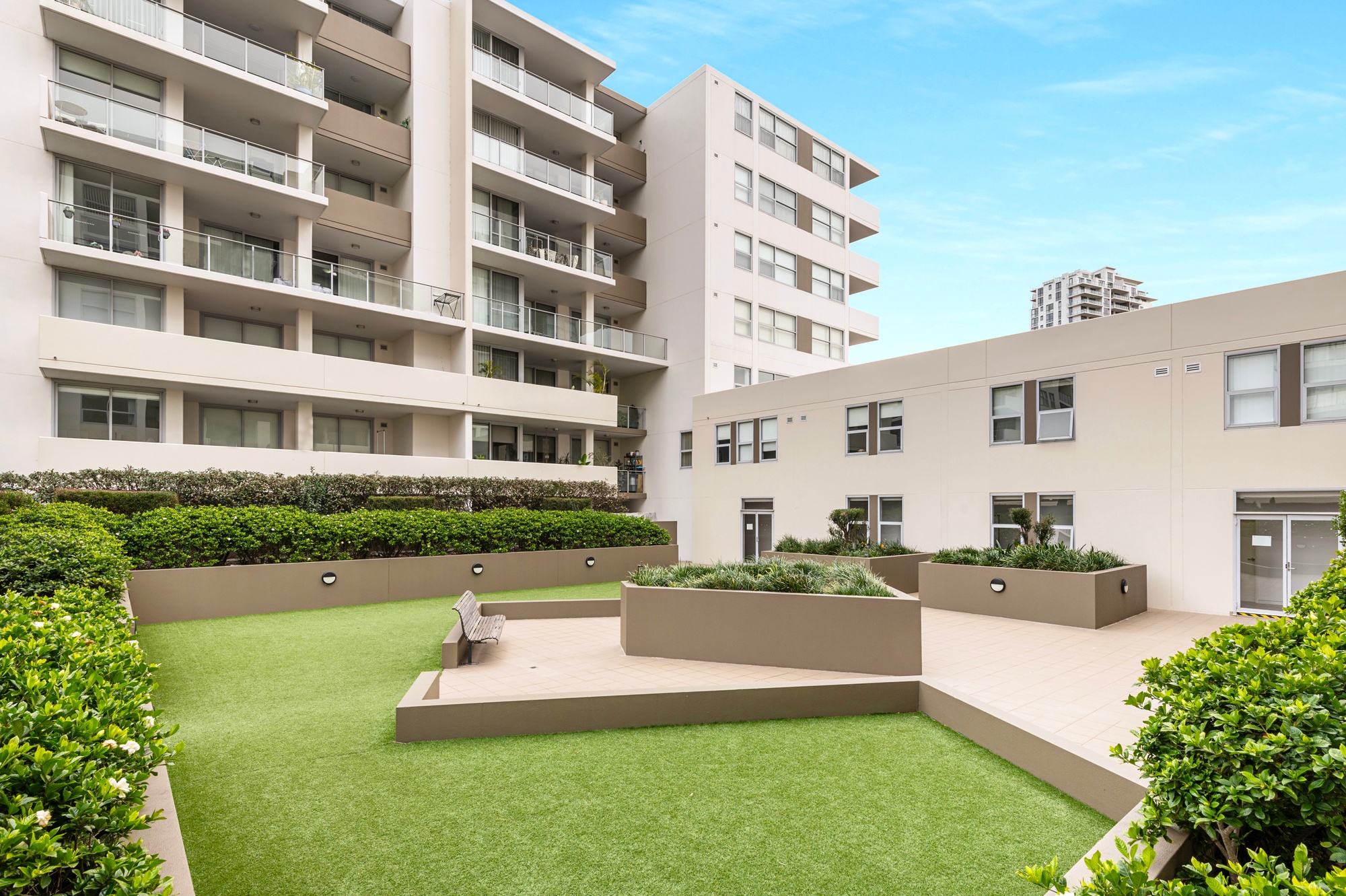 61/22 Gladstone Avenue, Wollongong - Thumbnail 2