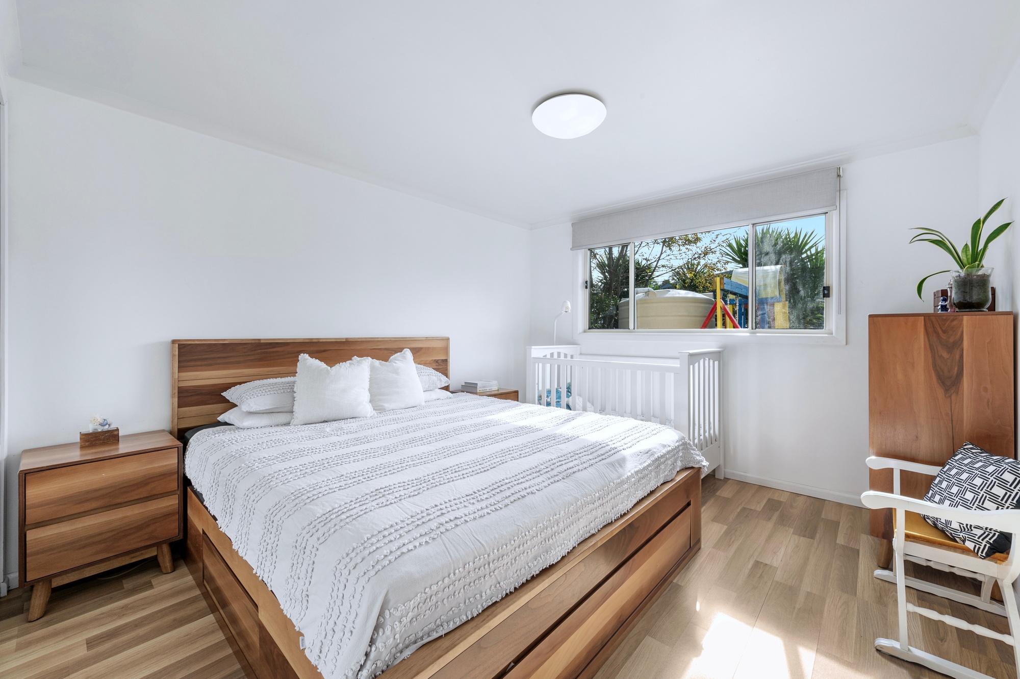 2a Phillips Avenue, West Wollongong - Thumbnail 4
