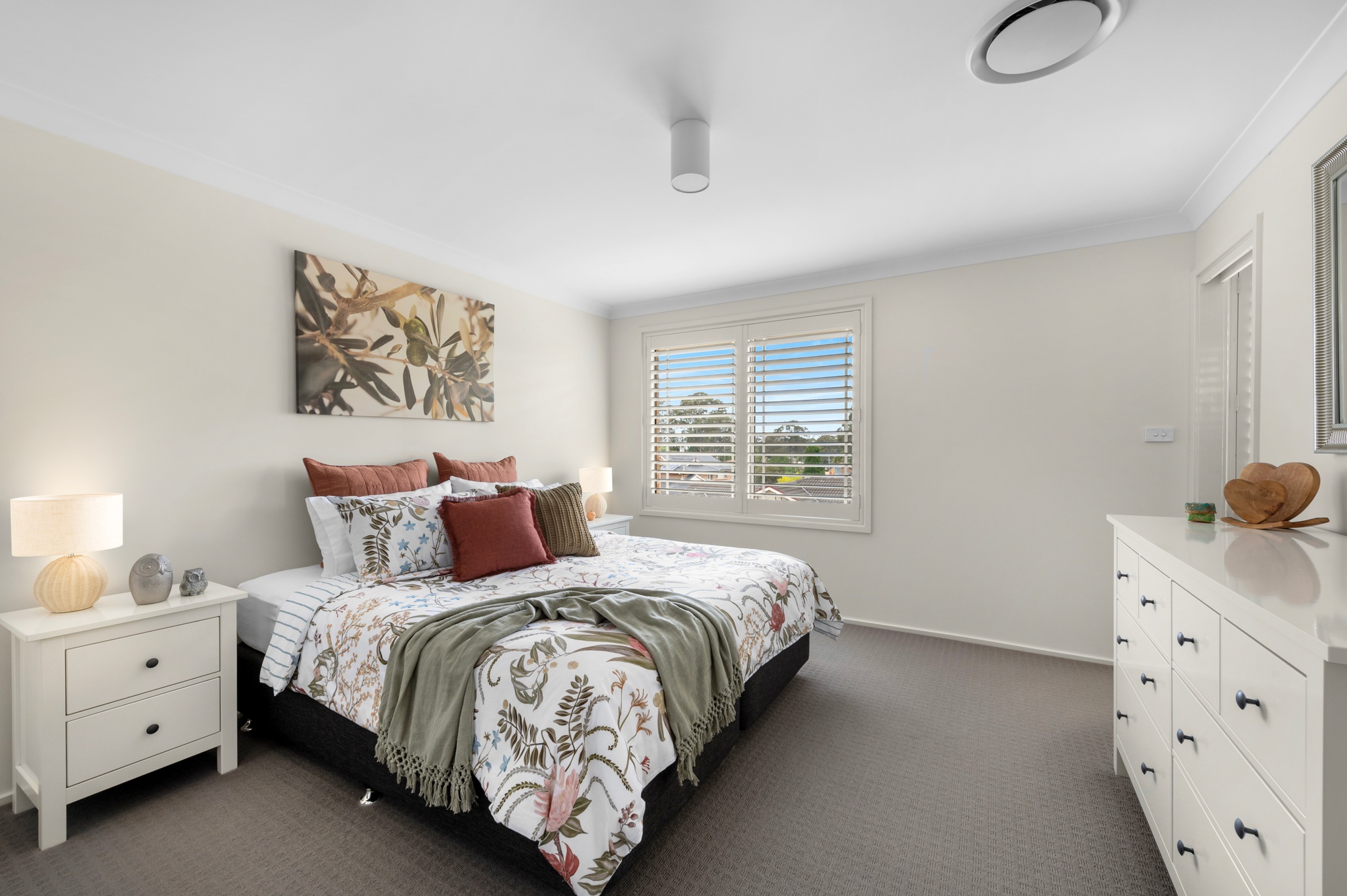 2 Rosella Grove, Farmborough Heights - Thumbnail 6