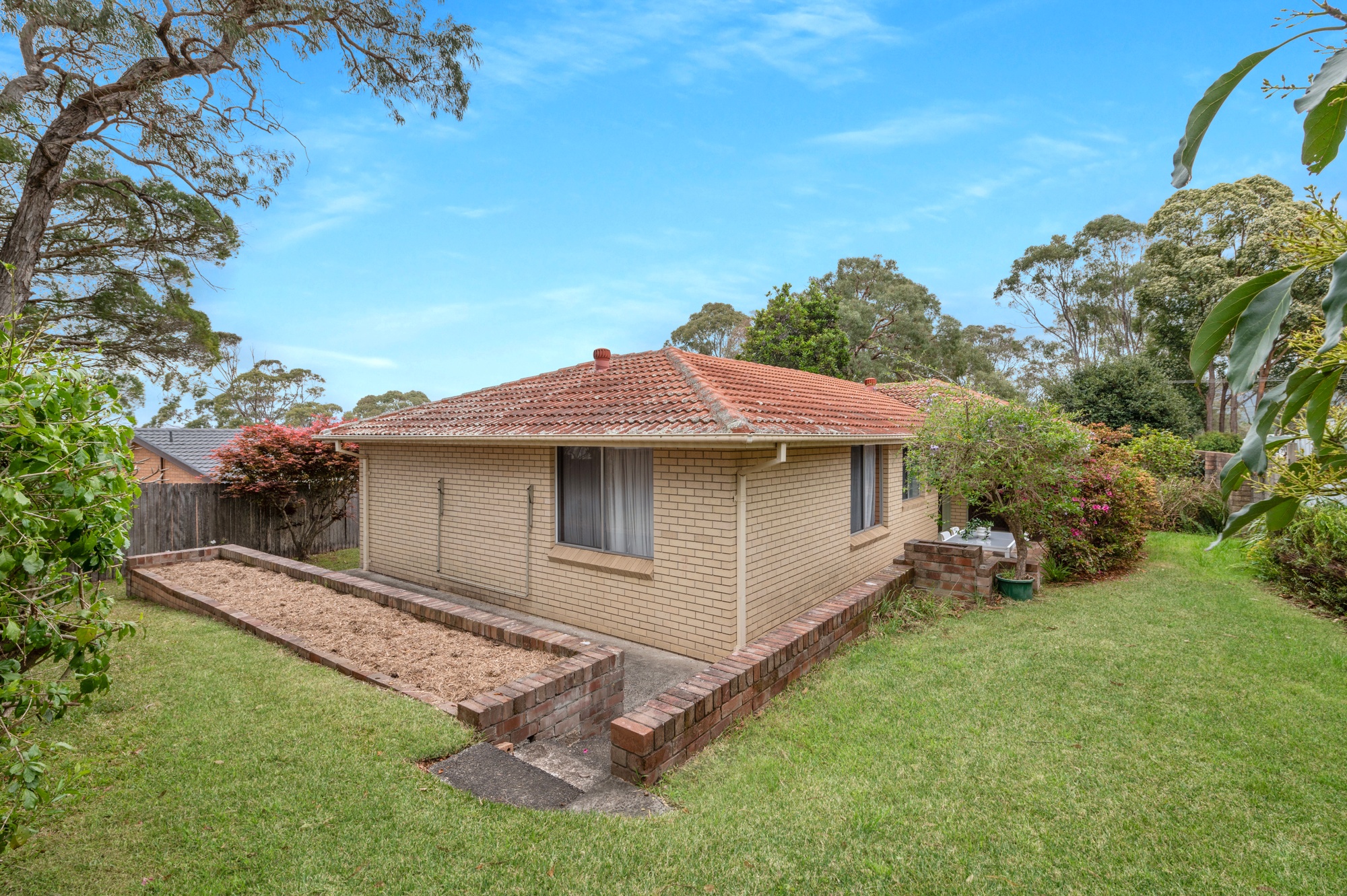74 Fairloch Avenue, Farmborough Heights - Thumbnail 3