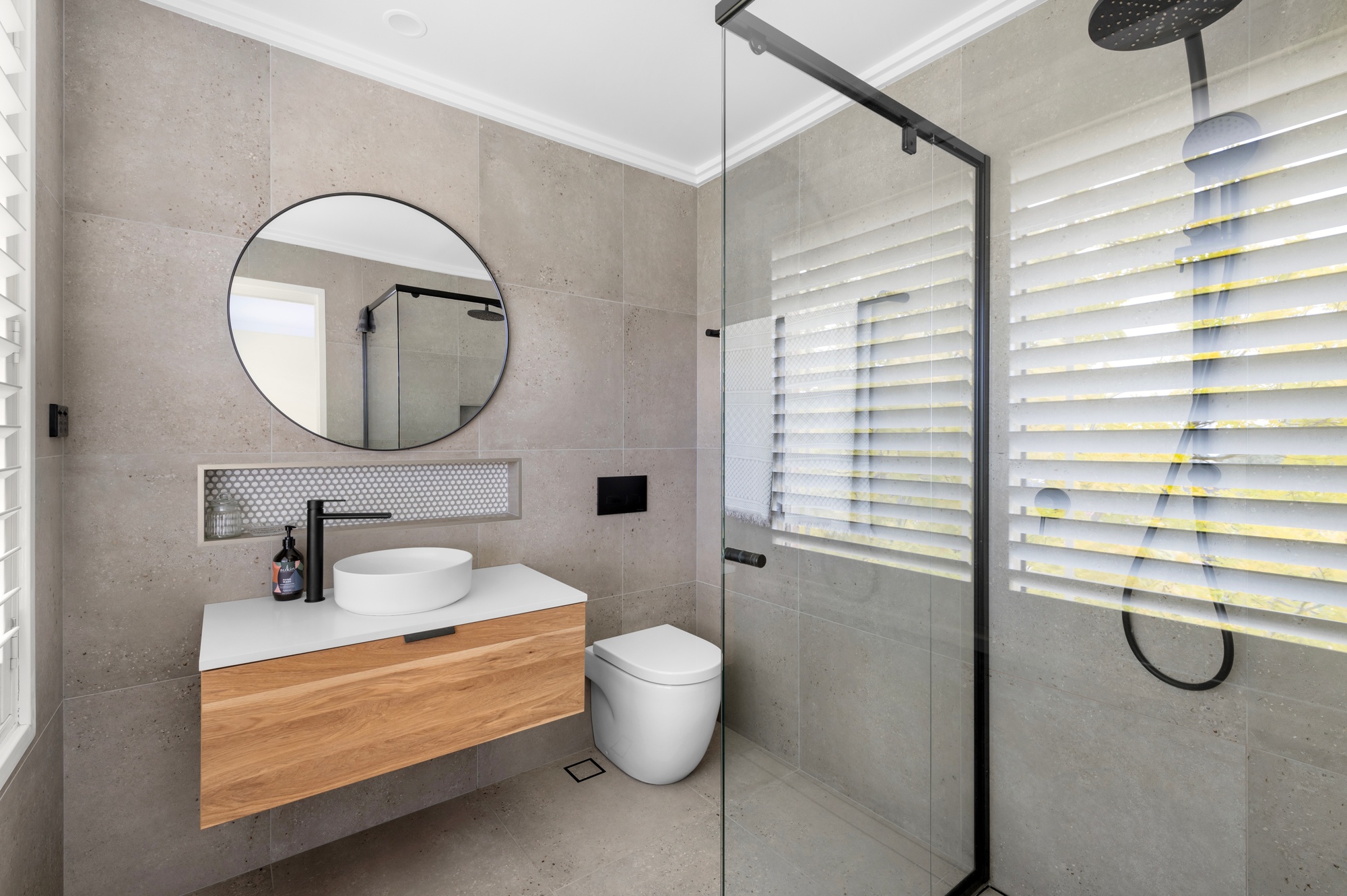 2 Rosella Grove, Farmborough Heights - Thumbnail 5