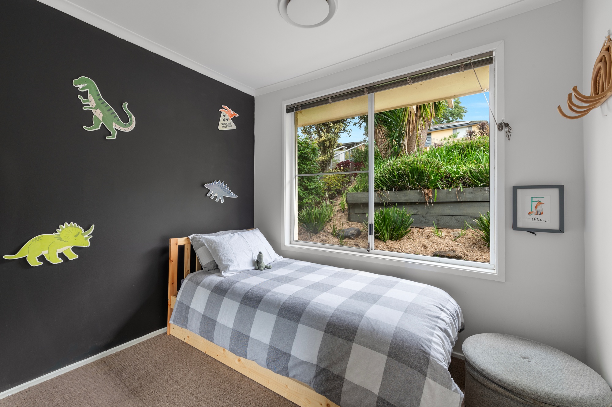 108 Iola Avenue, Farmborough Heights - Thumbnail 7