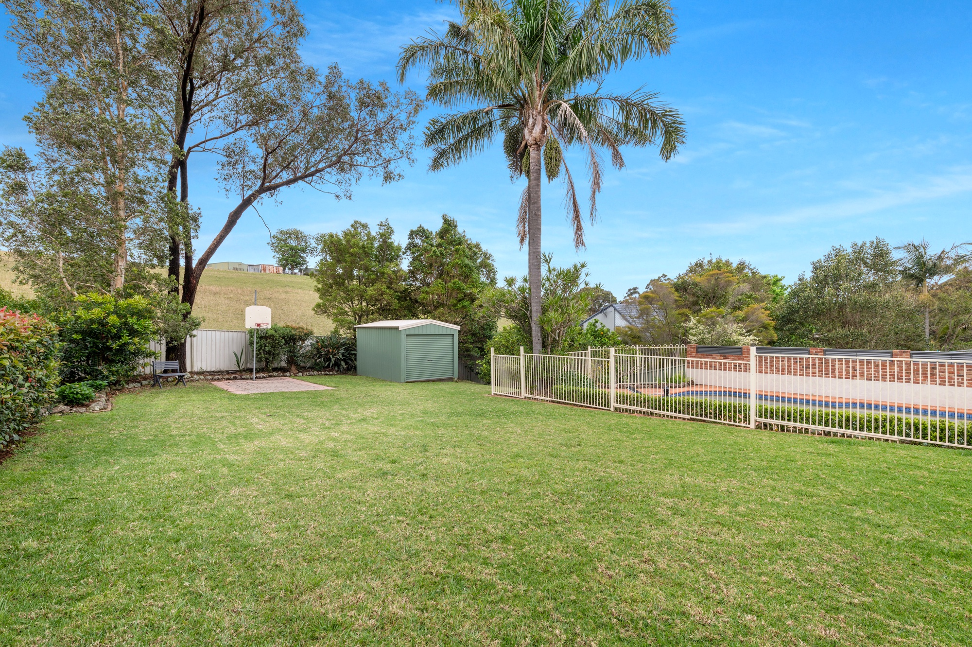 198-200 Derribong Drive, Cordeaux Heights - Thumbnail 8