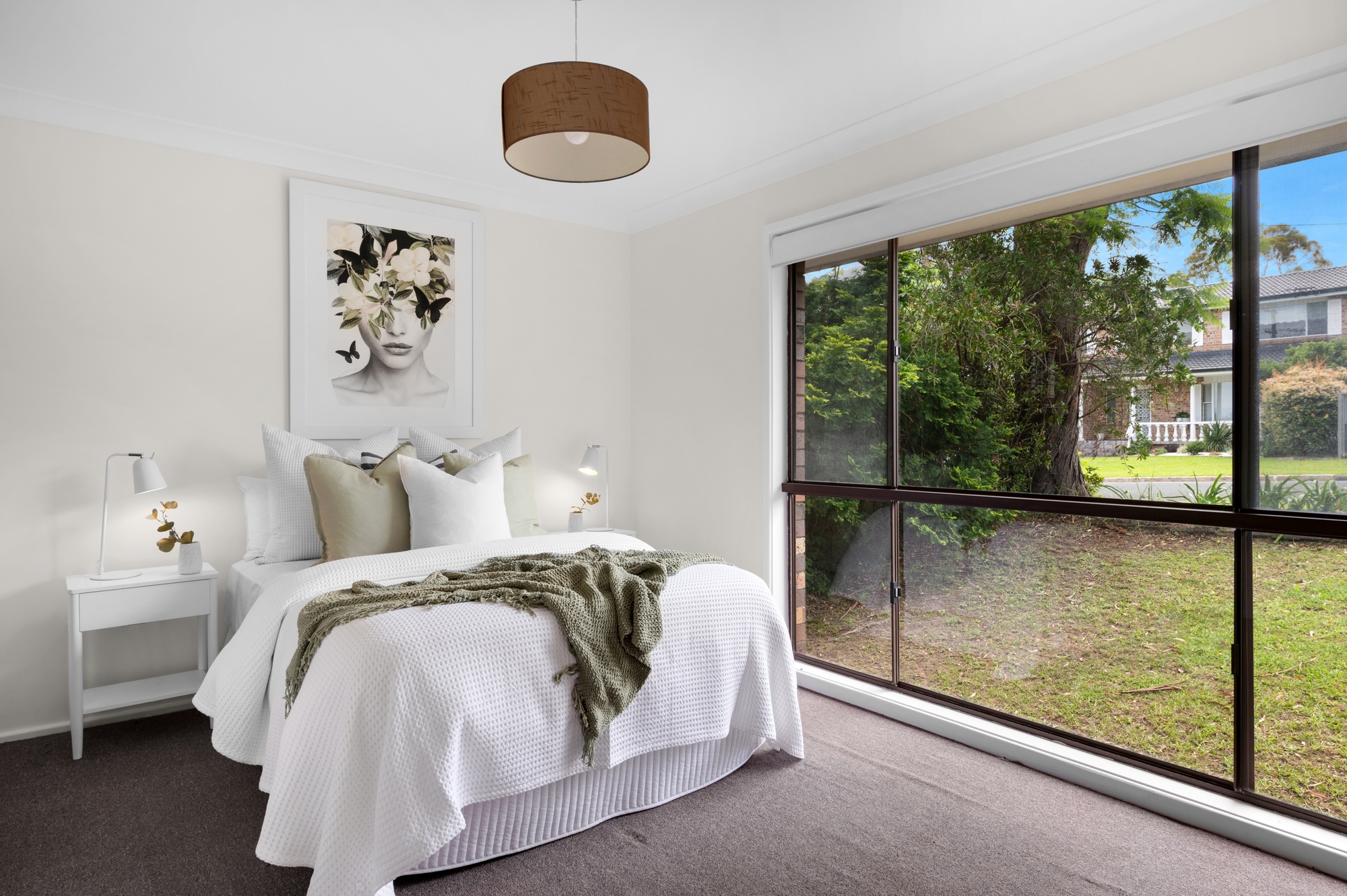 9 Carlon Crescent, Farmborough Heights - Thumbnail 5