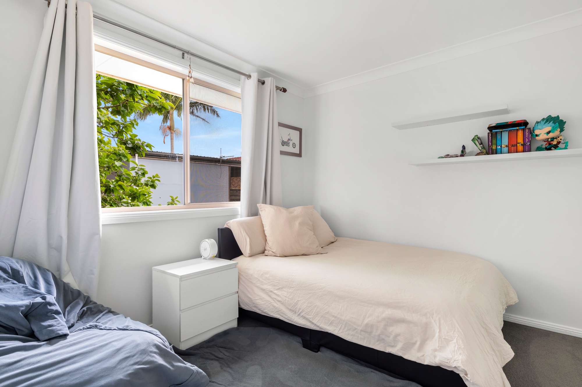 18 Paltarra Place, Cordeaux Heights - Thumbnail 2