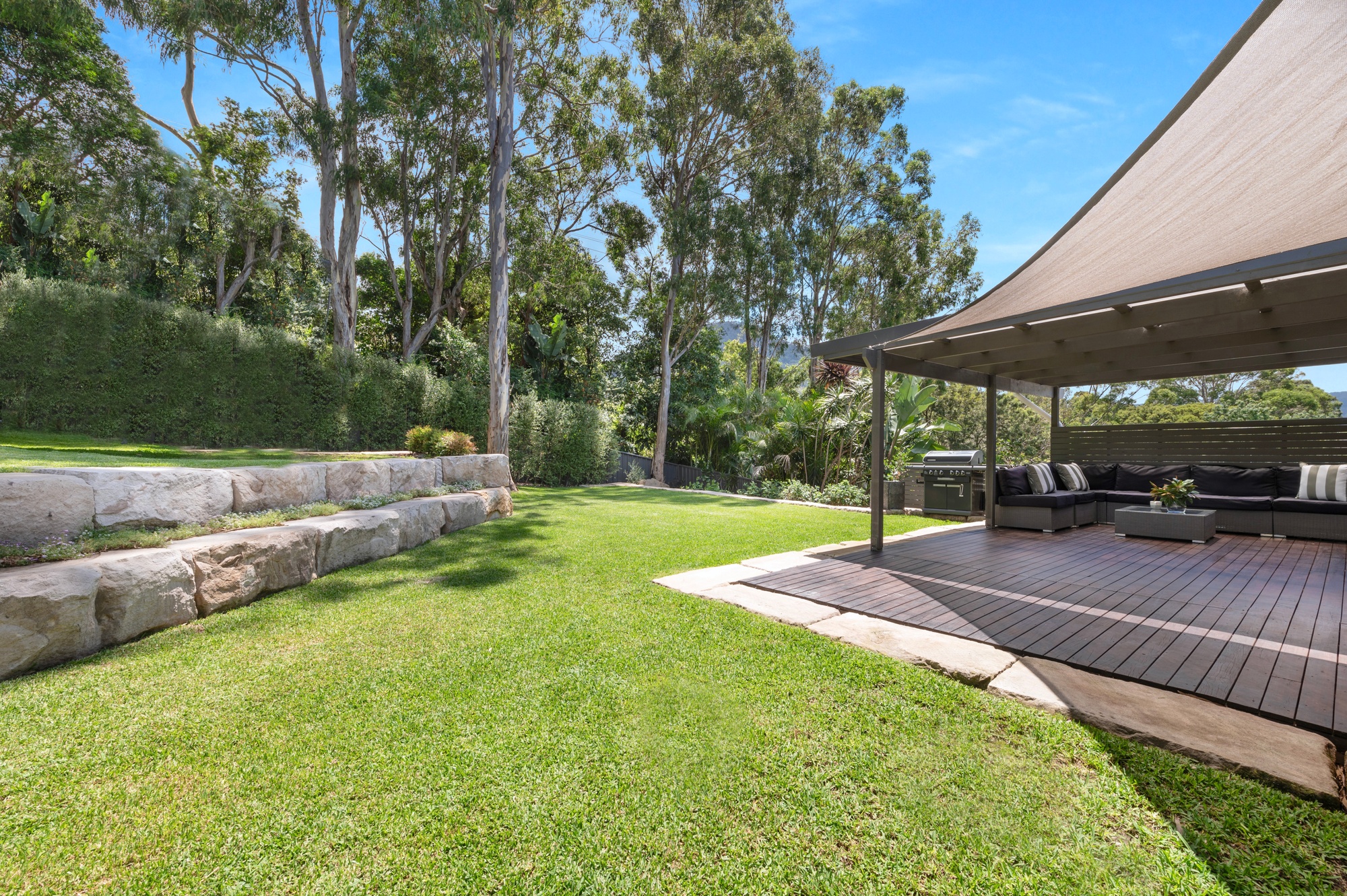 28 Vista Avenue, Farmborough Heights - Thumbnail 4