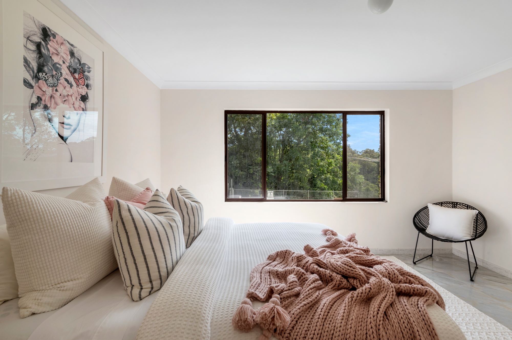24-26 Tamarind Drive, Cordeaux Heights - Thumbnail 8