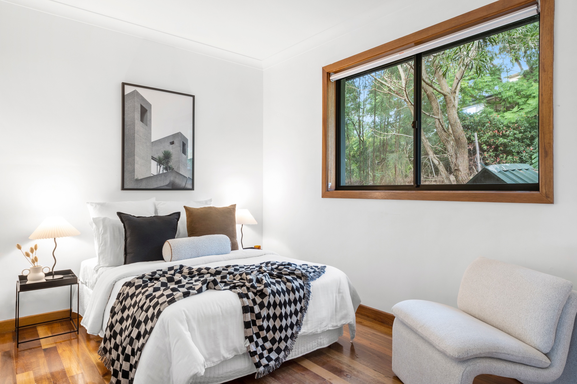 5 Sugarwood Place, Farmborough Heights - Thumbnail 6