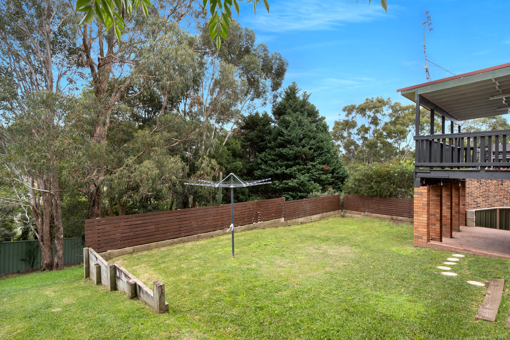 154 Waples Road, Farmborough Heights - Thumbnail 4