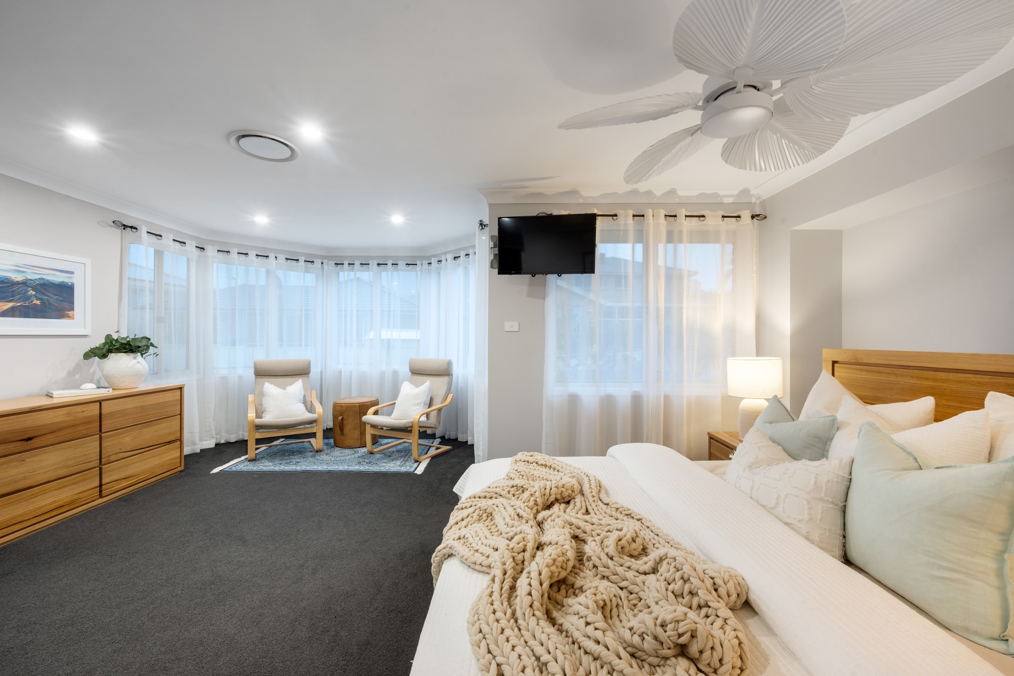 6 Rosella Grove, Farmborough Heights - Thumbnail 8