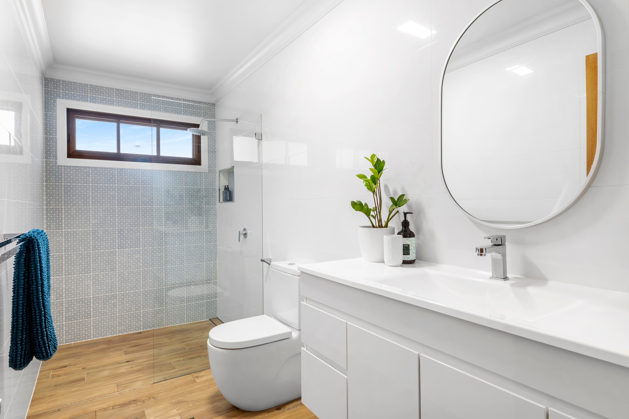 37 Derribong Drive, Cordeaux Heights - Thumbnail 3