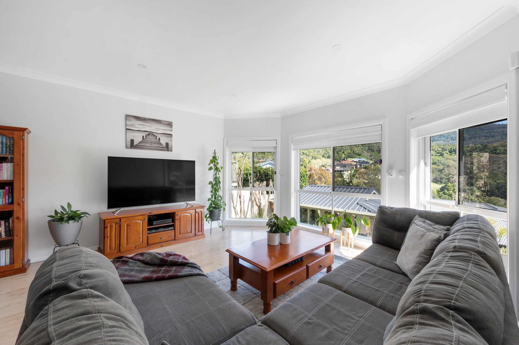 20 Taminga Crest, Cordeaux Heights - Thumbnail 8