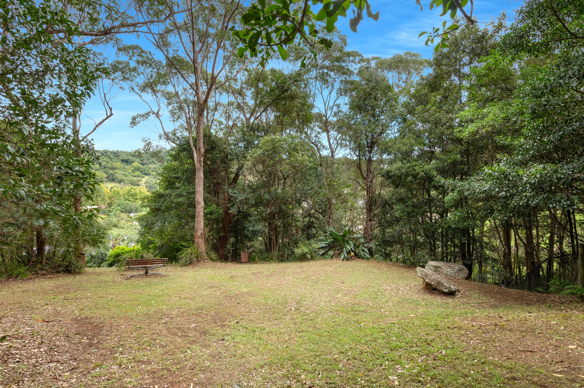 155 Koloona Avenue, Mount Keira - Thumbnail 2