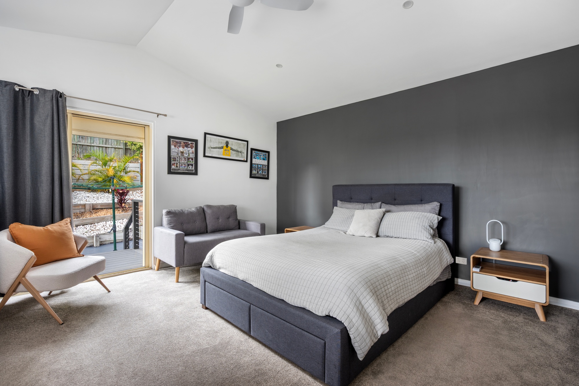 7 Sheringa Grove, Cordeaux Heights - Thumbnail 4