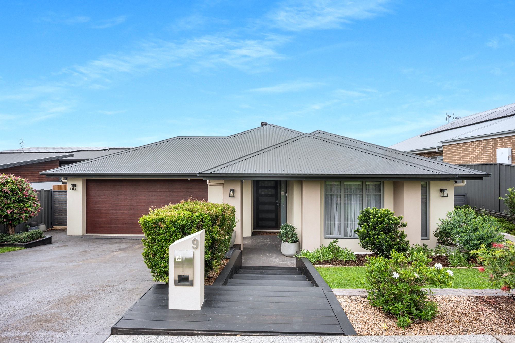 9 Stack Street, Horsley - Thumbnail 2