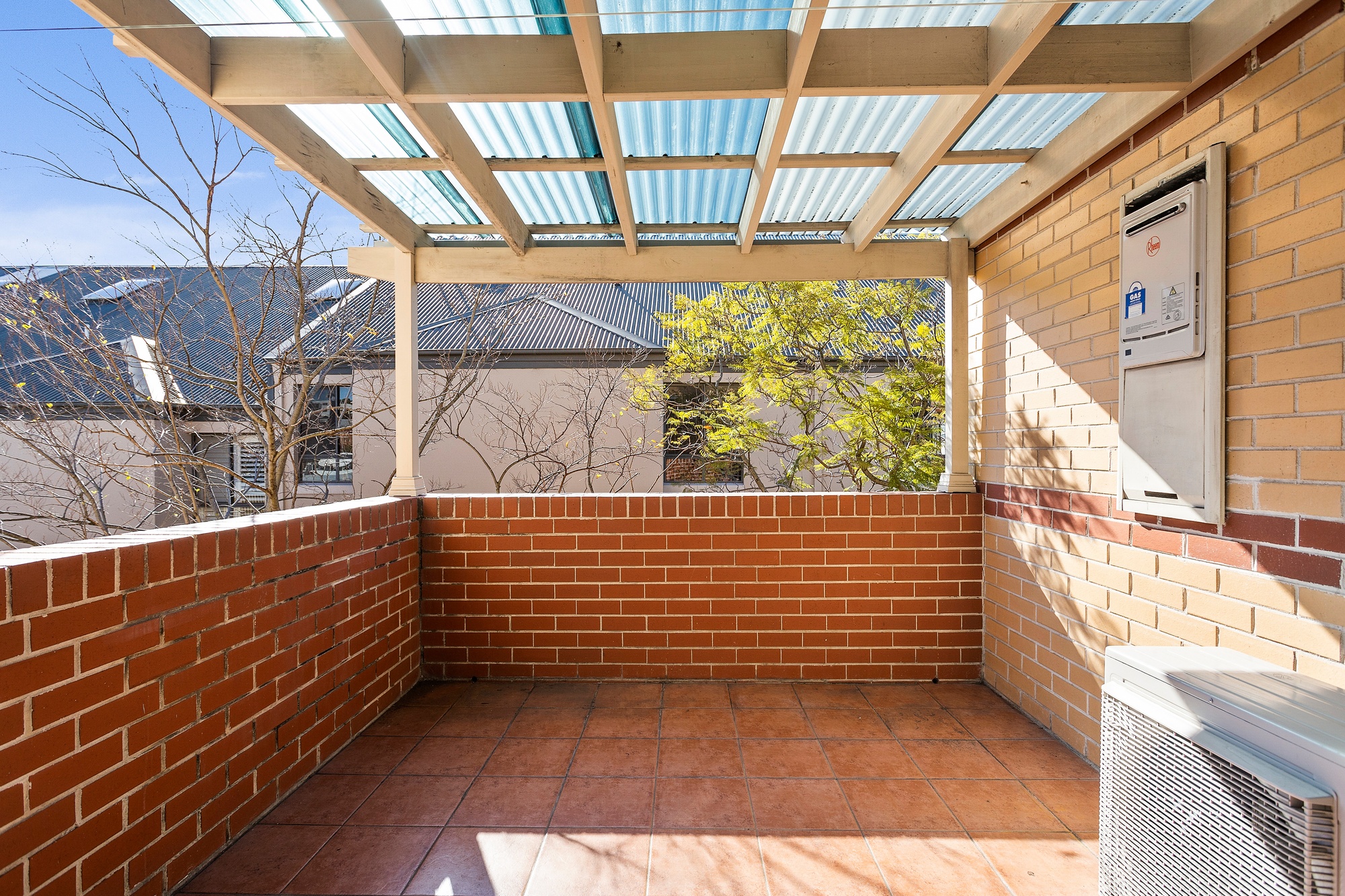 12/4-6 Victoria Street, Wollongong - Image 1