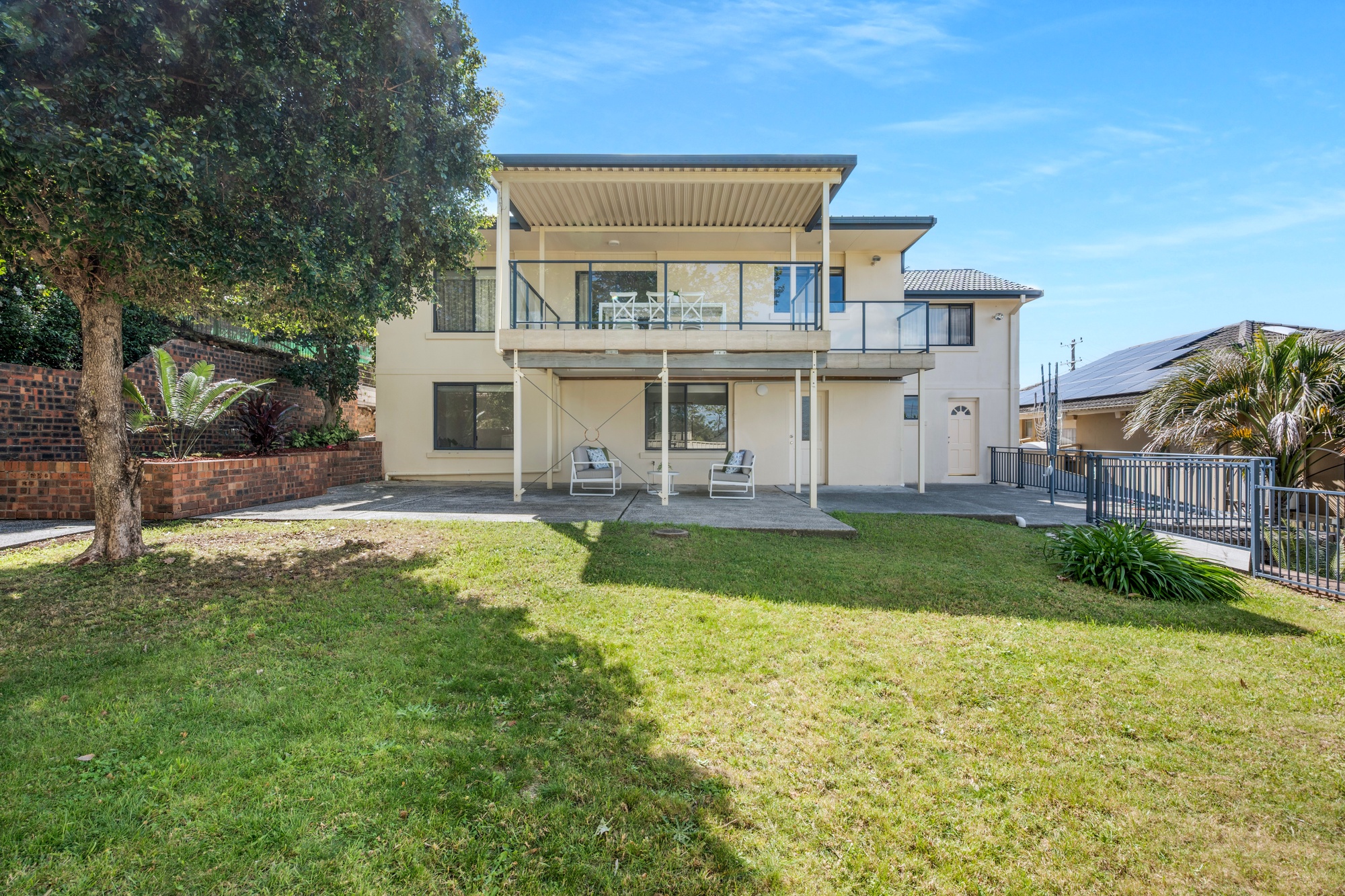 12 Jalna Avenue, Figtree - Image 1